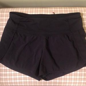 Black Lululemon Short